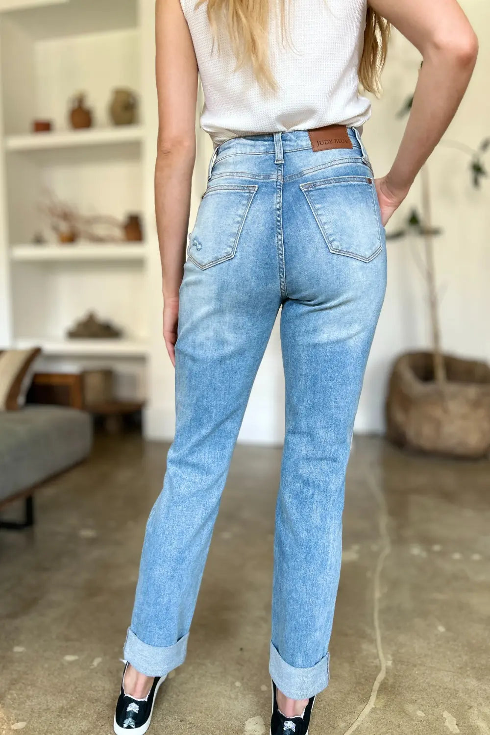 Judy Blue Full Size Distressed Straight Jeans with Patch Pockets - Aria Bouquet