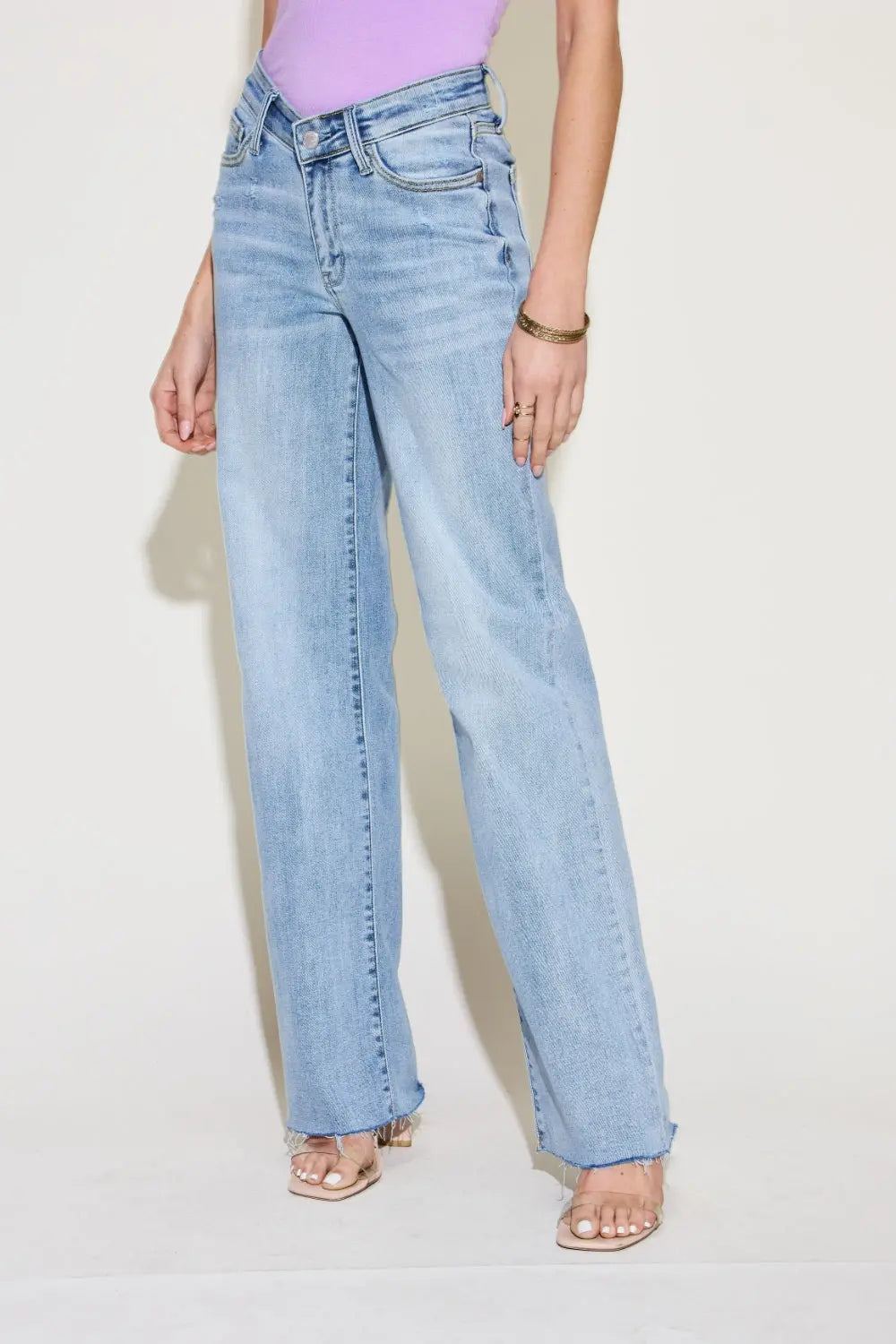 Judy Blue Full Size V Front Waistband Straight Jeans - Aria Bouquet