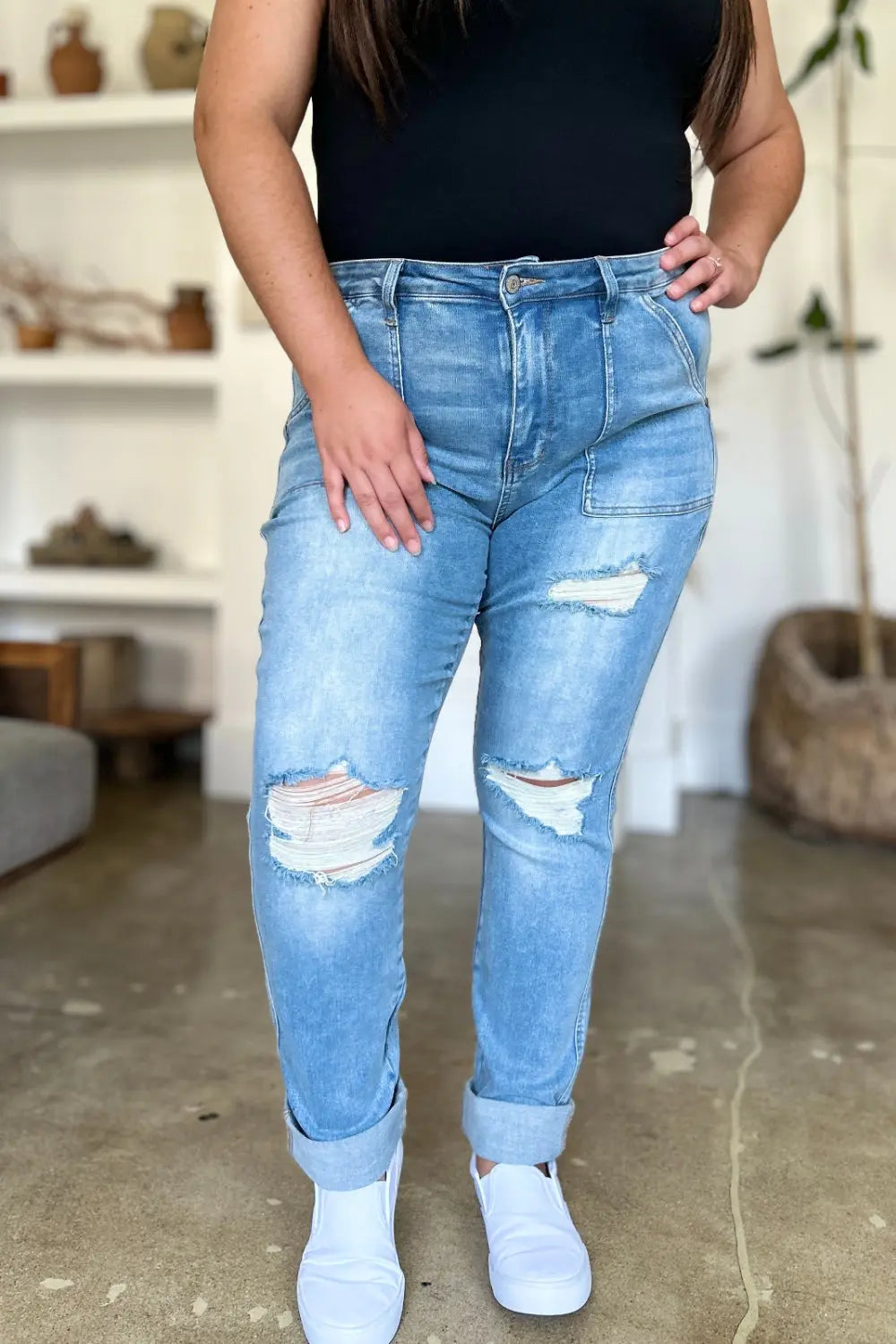 Judy Blue Full Size Distressed Straight Jeans with Patch Pockets - Aria Bouquet